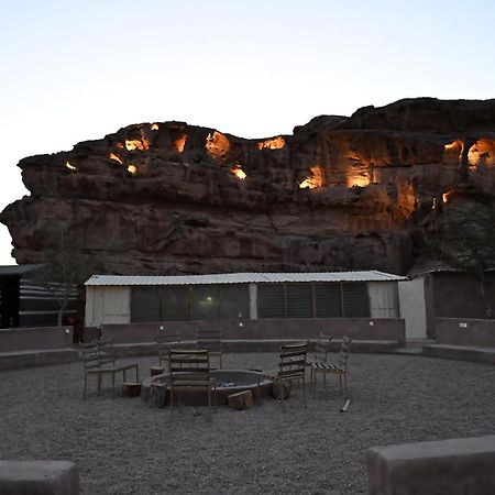 Hotel Bilal Luxury Camp à Wadi Rum Extérieur photo