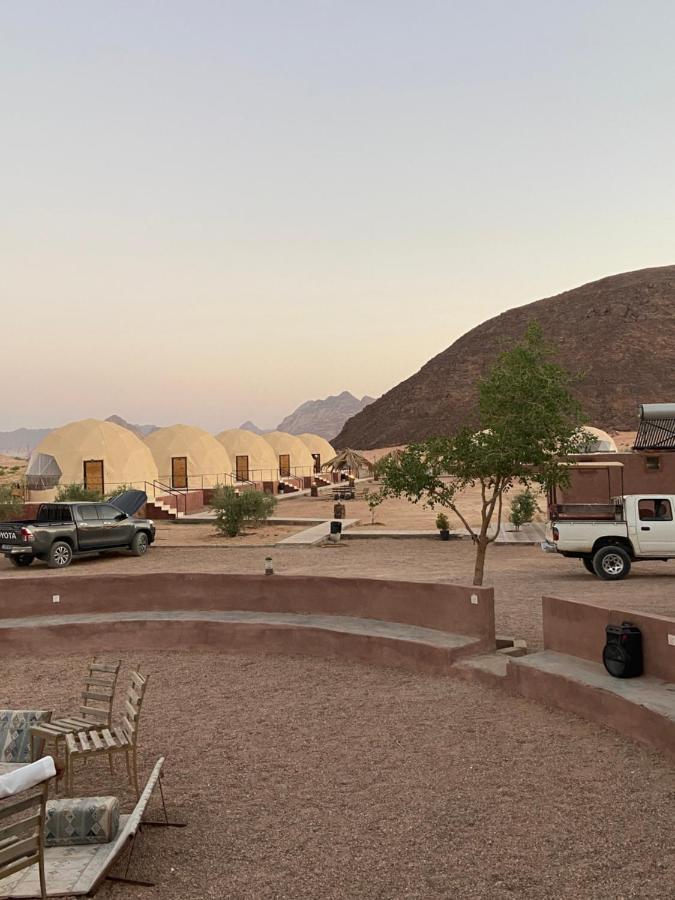 Hotel Bilal Luxury Camp à Wadi Rum Extérieur photo