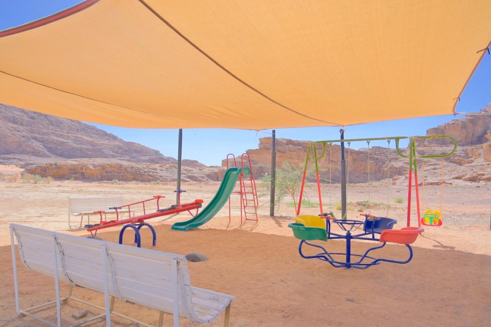 Hotel Bilal Luxury Camp à Wadi Rum Extérieur photo