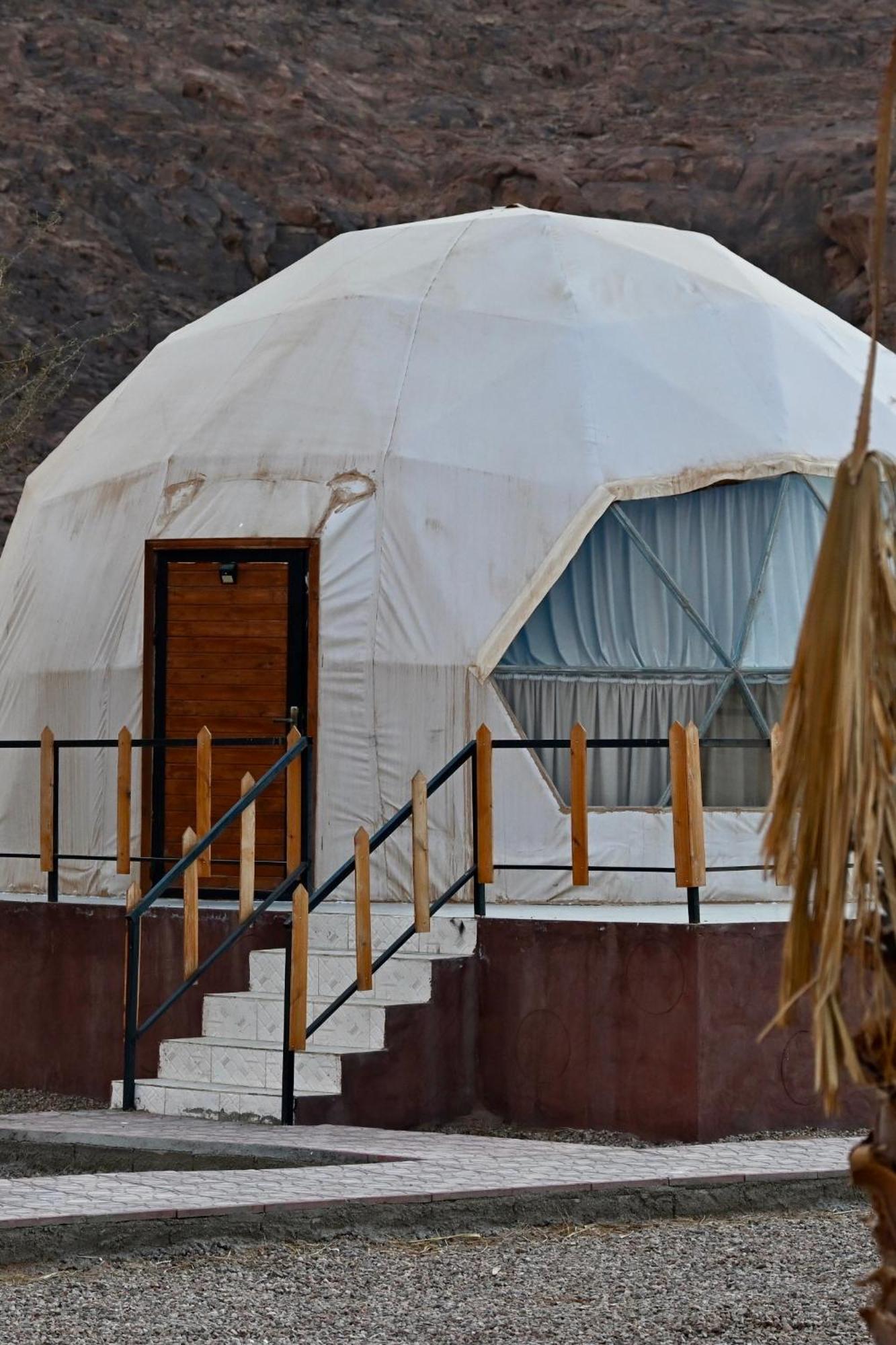 Hotel Bilal Luxury Camp à Wadi Rum Extérieur photo