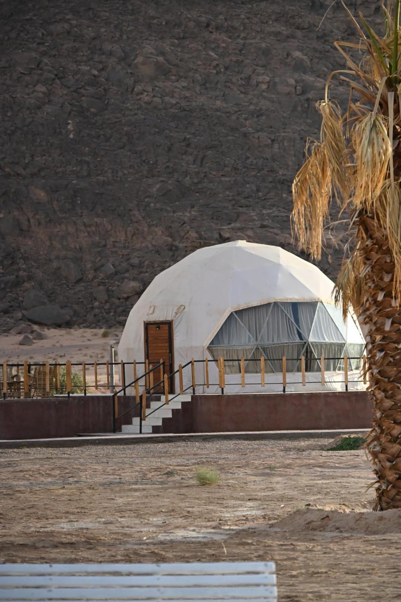 Hotel Bilal Luxury Camp à Wadi Rum Extérieur photo